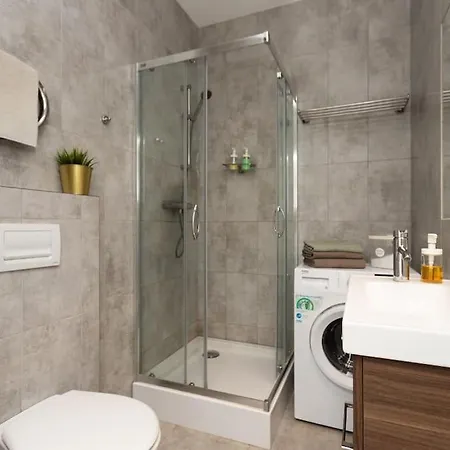 Apartamento Cute With A View Over The Rooftops And Free Parking In The Area