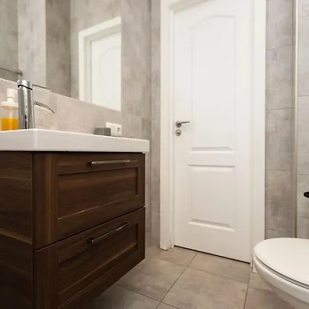 Cute With A View Over The Rooftops And Free Parking In The Area * Riga