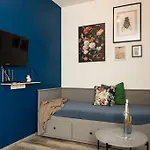 Appartement Cute With A View Over The Rooftops And Free Parking In The Area *